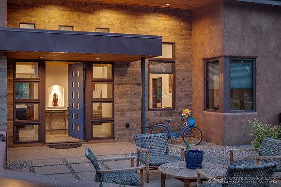 Home by Edge Architects, Taos New Mexico. Photography by Mona Makela.