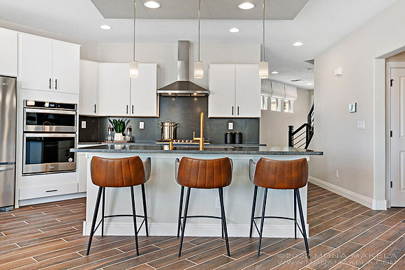 Park Place, model home by Pulte Homes. Photography by Mona Makela.