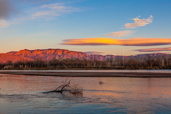 Lenticular clouds over Sandias 5 x 7 greeting card
