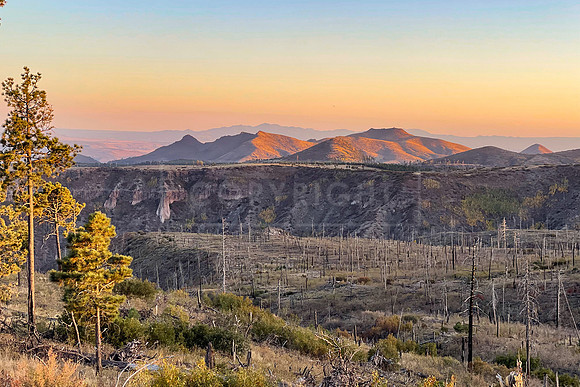 Fall sunset in Bandelier 5 x 7 greeting card