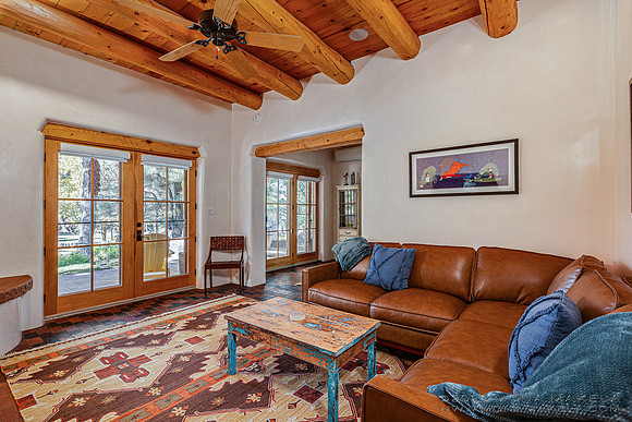 Green Acres, a vacation rental in Santa Fe, New Mexico