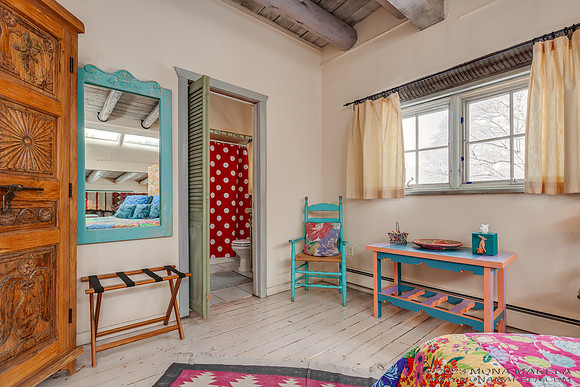 Inger Jirby's vacation rental in Taos, New Mexico. Photography by Mona Makela.