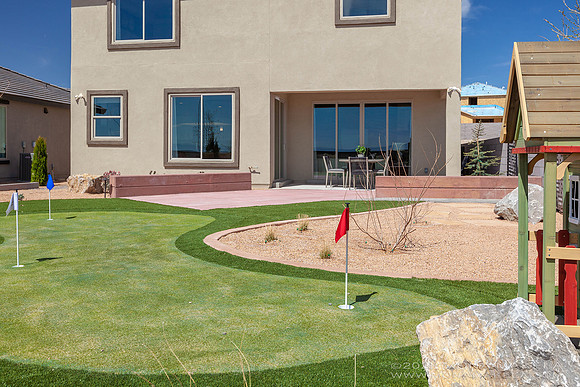 Park Place, model home by Pulte Homes. Photography by Mona Makela.