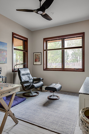 Home by Edge Architects, Taos New Mexico. Photography by Mona Makela.