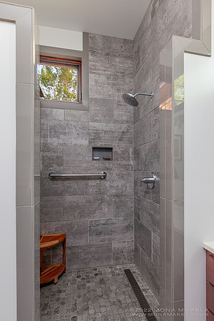 Home by Edge Architects, Taos New Mexico. Photography by Mona Makela.