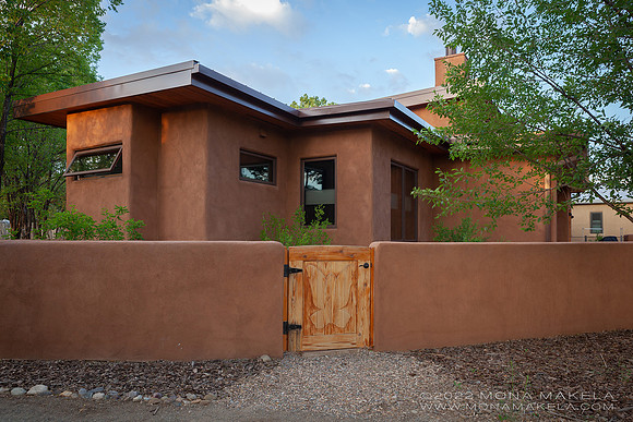 Home by Edge Architects, Taos New Mexico. Photography by Mona Makela.